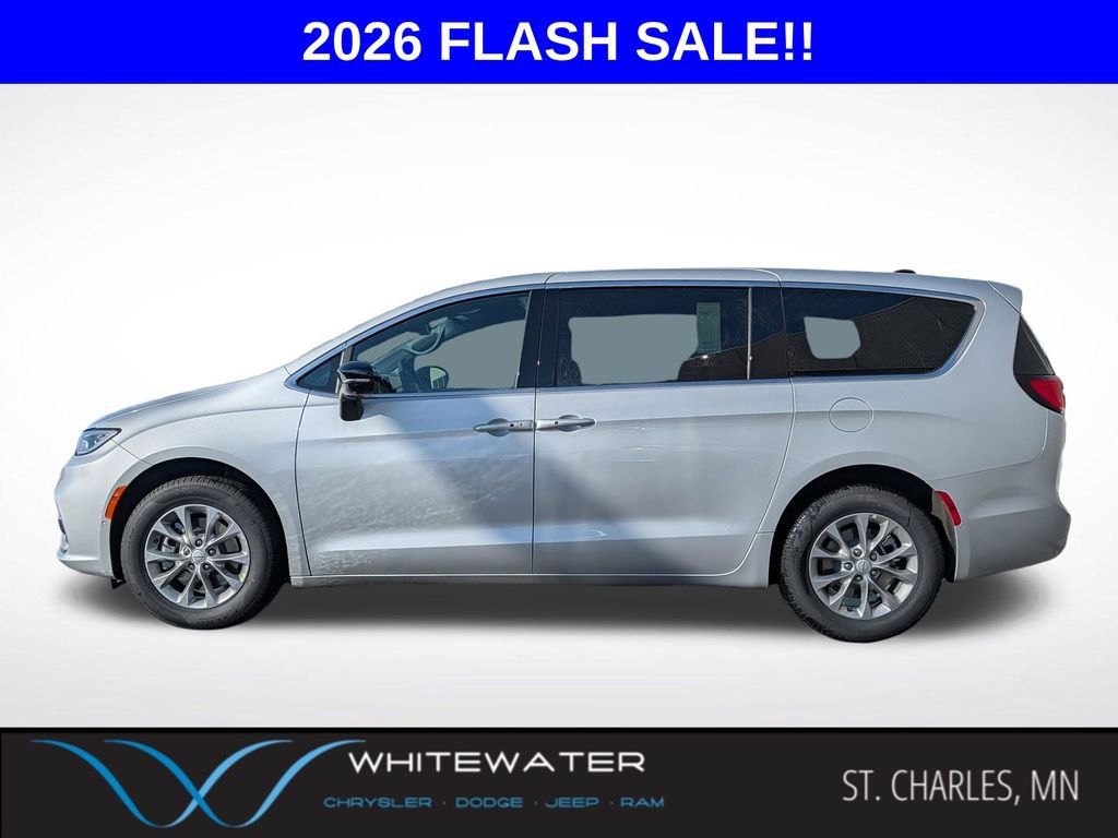 New 2026 Chrysler Pacifica Select AWD/4WD image 3