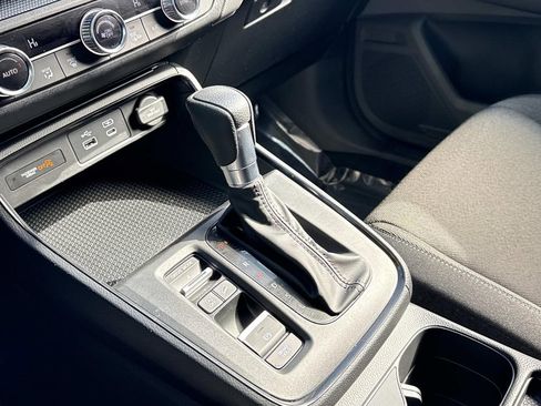 Certified 2023 Honda CR-V EX image 7