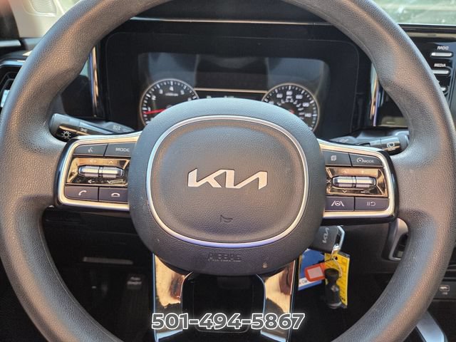 Used 2023 Kia Sorento LX FWD image 21