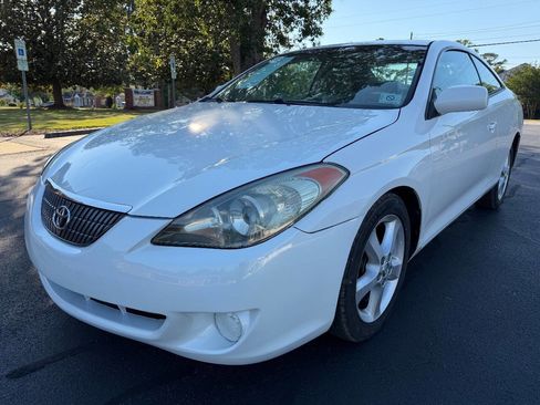 Used 2006 Toyota Solara SE FWD image 2