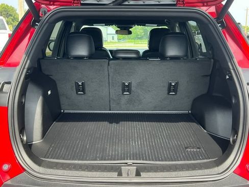 Used 2025 Chevrolet Equinox ACTIV w/ Convenience Package III AWD/4WD image 37