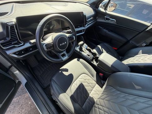Certified 2025 Kia Sportage X-Line image 7
