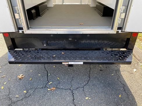 New 2026 Ford E-350 and Econoline 350 Super Duty w/ Power Equipment Group image 21