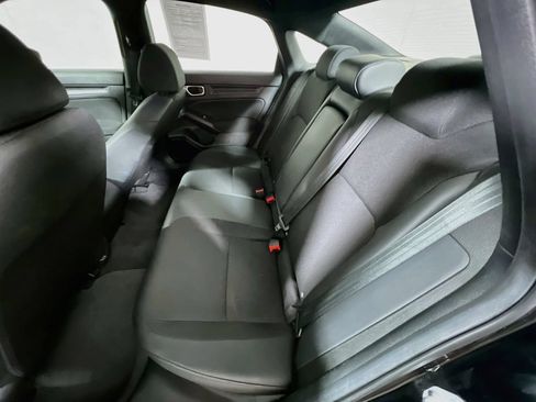 Used 2025 Honda Civic Sport image 21