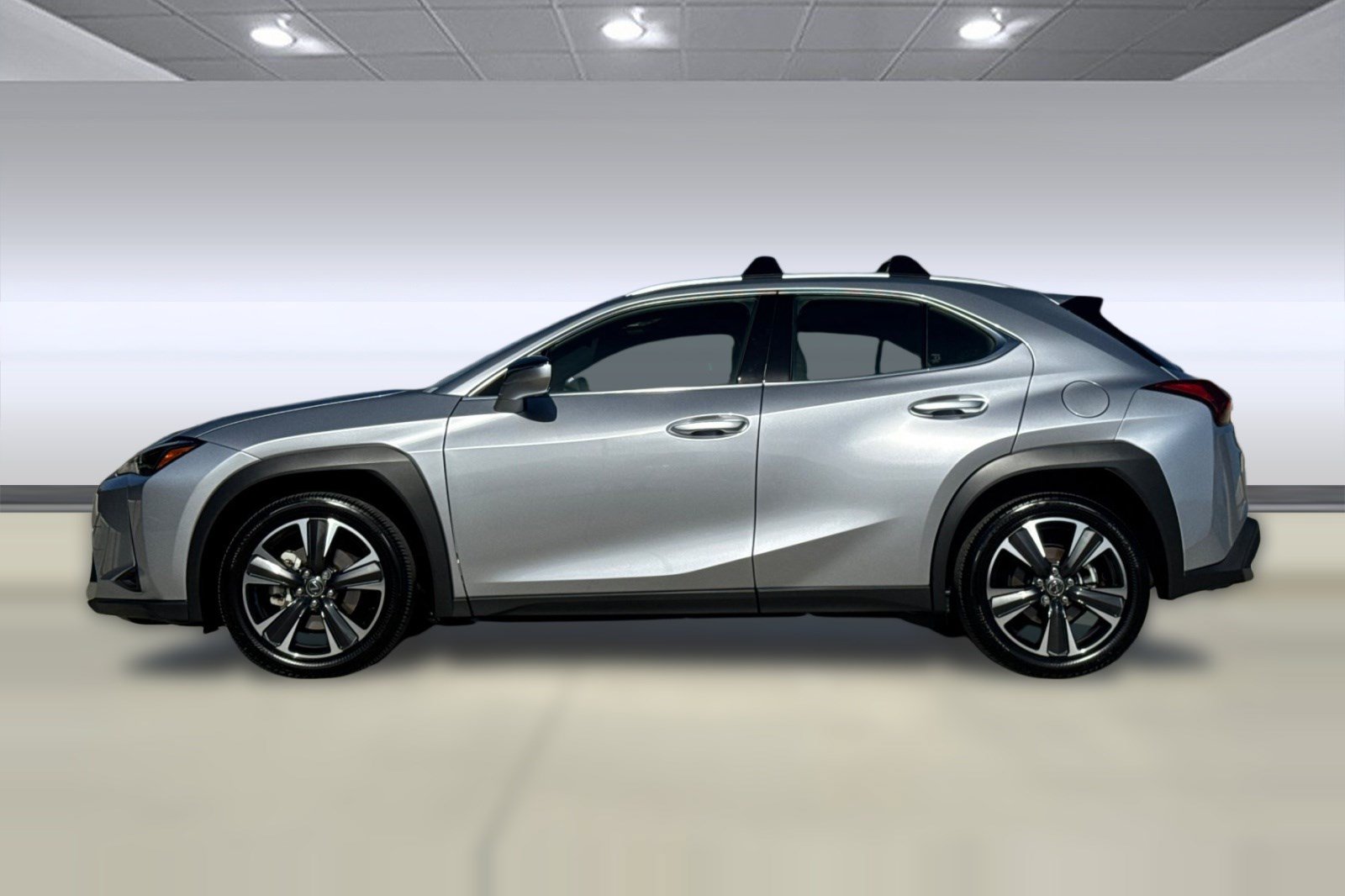 Certified 2025 Lexus UX 300h FWD w/ Accessory Package (Z2) image 2