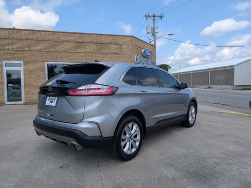 Used 2022 Ford Edge Titanium w/ Equipment Group 301A AWD/4WD image 6