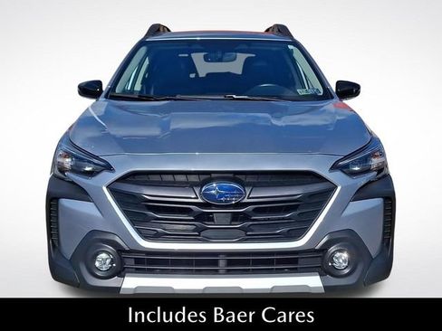 Used 2025 Subaru Outback Limited AWD/4WD image 2