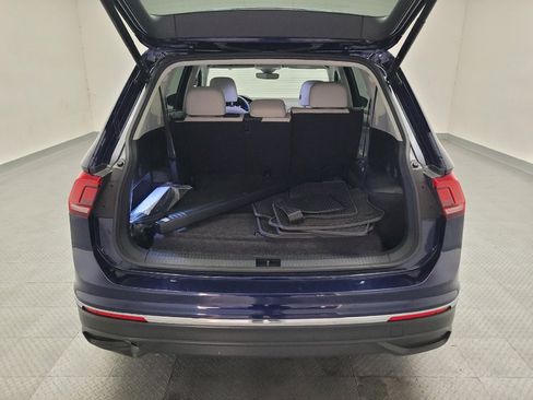 Used 2022 Volkswagen Tiguan SE FWD image 29