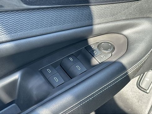 Used 2024 Chevrolet Blazer EV LT AWD/4WD image 15