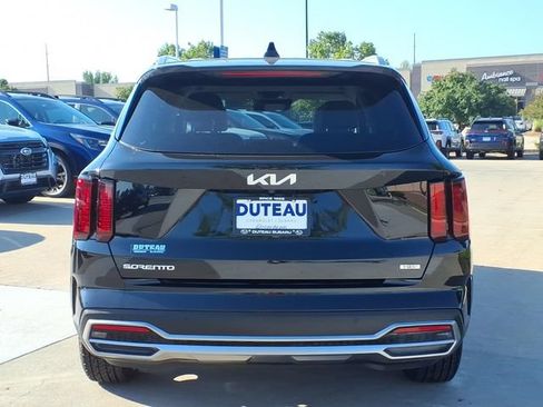 Used 2023 Kia Sorento EX AWD/4WD image 5