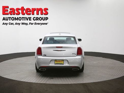 Used 2023 Chrysler 300 S image 40