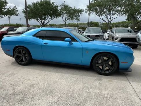 Used 2023 Dodge Challenger SRT Hellcat image 17