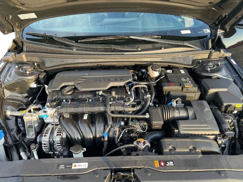 New 2026 Hyundai Elantra Sport FWD image 16