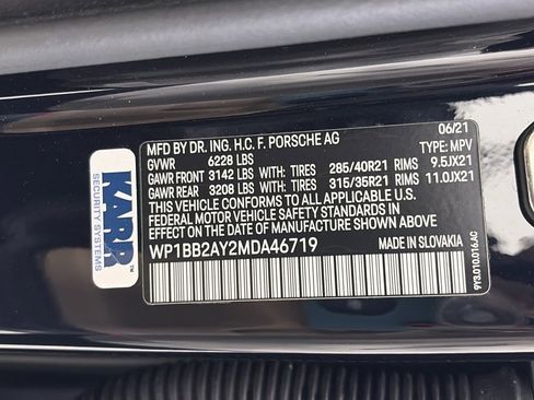 Used 2021 Porsche Cayenne S image 9