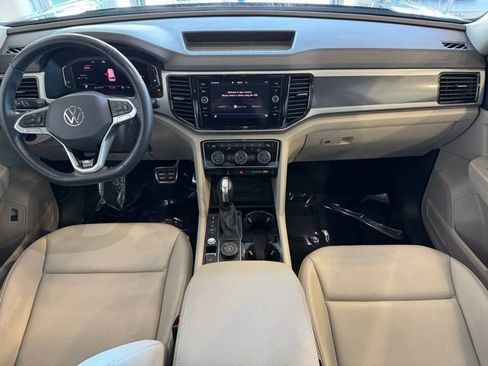 Used 2021 Volkswagen Atlas SEL R-Line image 7