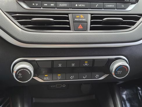 Used 2021 Nissan Altima 2.5 SR image 21