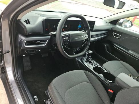 Used 2025 Kia K4 FWD image 13