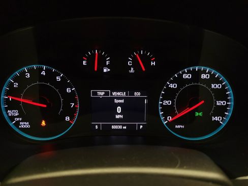 Used 2023 Chevrolet Malibu LT FWD image 23