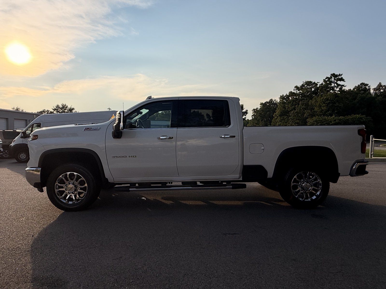Used 2024 Chevrolet Silverado 3500 LTZ w/ LTZ Premium Package AWD/4WD image 9