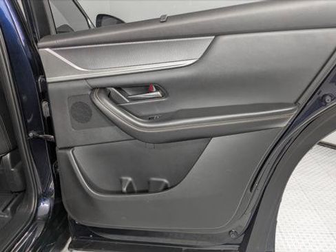Used 2024 MAZDA CX-90 Plug-In Hybrid w/ Preferred AWD/4WD image 22