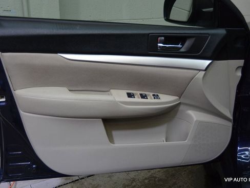 Used 2013 Subaru Outback 2.5i Premium image 7