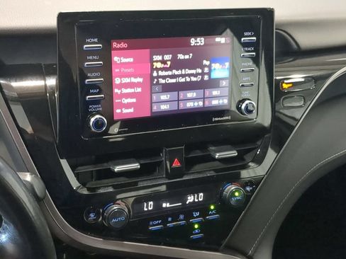 Used 2023 Toyota Camry SE FWD image 31