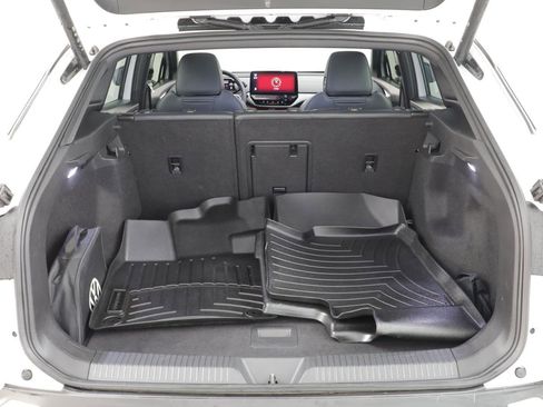 Used 2023 Volkswagen ID.4 Pro S image 19