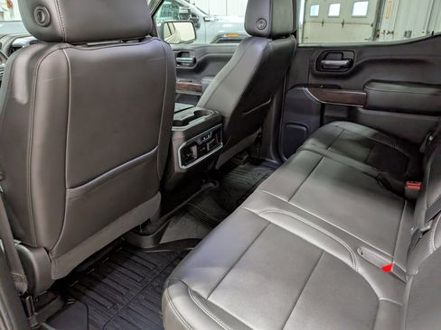 Used 2020 GMC Sierra 1500 SLT w/ SLT Convenience Package image 18