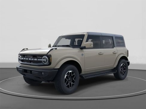 New 2025 Ford Bronco Outer Banks image 1