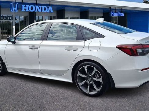 Certified 2025 Honda Civic Sport Touring image 6