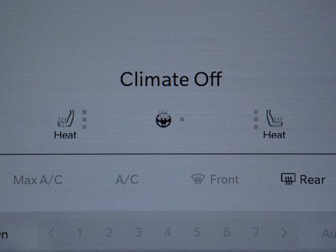 Used 2024 RAM 2500 Big Horn w/ Night Edition image 3