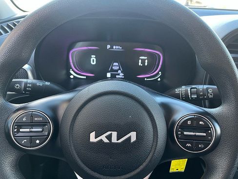 Used 2024 Kia Soul LX w/ Option Group 015 FWD image 26