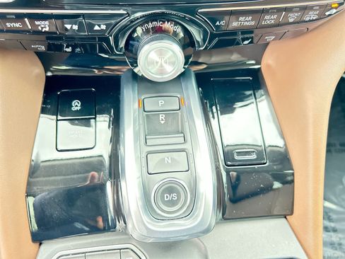 Used 2023 Acura MDX FWD w/ Technology Package image 18