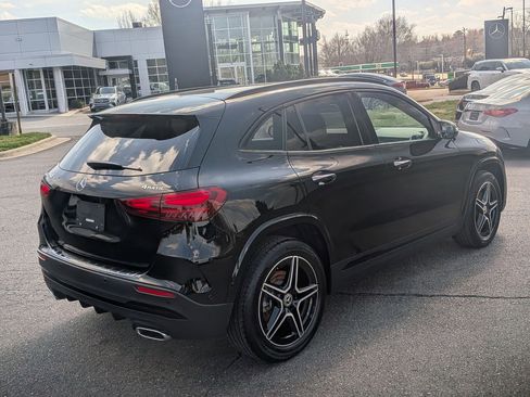 Used 2025 Mercedes-Benz GLA 250 4MATIC image 3