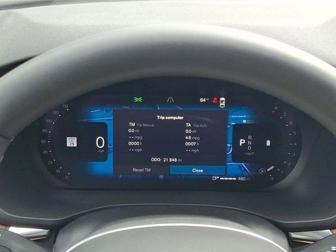 Certified 2024 Volvo XC60 B5 Plus w/ Climate Package AWD/4WD image 22