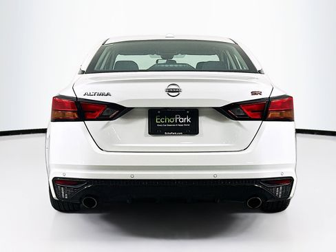 Used 2024 Nissan Altima 2.5 SR image 7