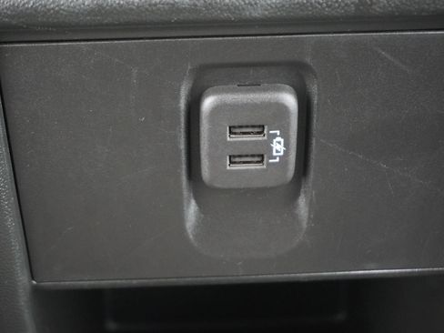 Used 2023 Chevrolet Traverse LS w/ Midnight/Sport Edition image 34