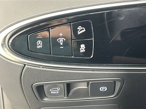 Used 2025 Genesis GV70 2.5T AWD/4WD image 20