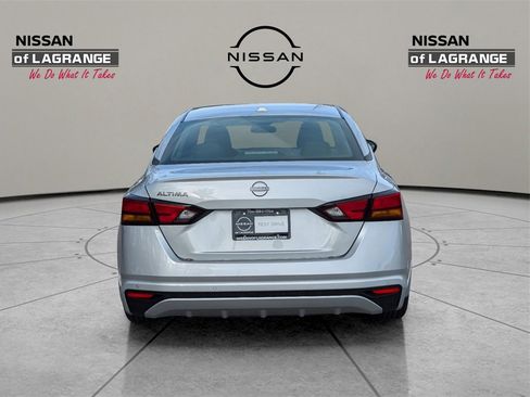 New 2025 Nissan Altima 2.5 S image 6