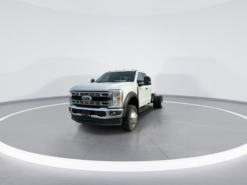 New 2026 Ford F450 XL w/ XL Chrome Package image 4