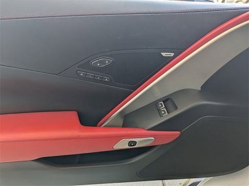 Used 2015 Chevrolet Corvette Z06 w/ 3LZ Preferred Equipment Group image 28