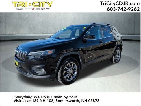 Used 2019 Jeep Cherokee Latitude Plus w/ Comfort/Convenience Group image 1