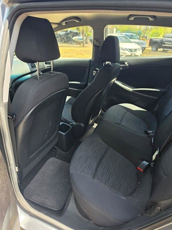 Used 2017 Hyundai Accent SE FWD image 5