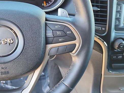 Used 2015 Jeep Grand Cherokee Laredo w/ Quick Order Package 23E image 16