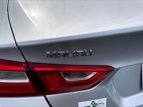 Used 2020 Chevrolet Malibu LS FWD image 8