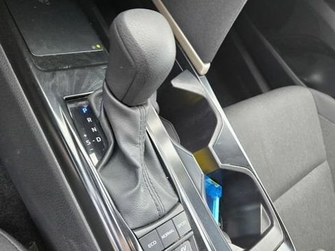Used 2025 Toyota Camry LE FWD image 16
