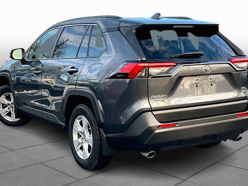 Used 2019 Toyota RAV4 XLE image 11