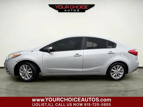 Used 2015 Kia Forte LX w/ Popular Package image 2