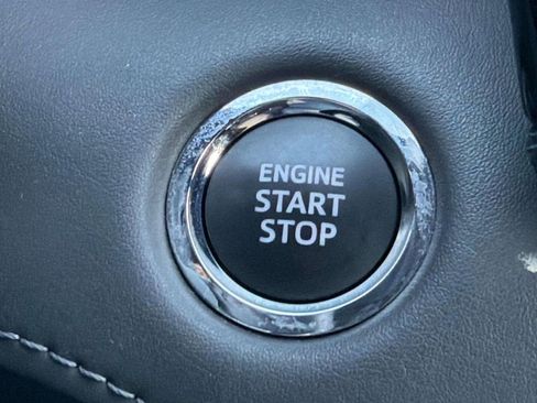 Used 2023 Toyota Highlander XSE image 21