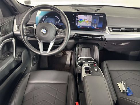 Used 2023 BMW X1 xDrive28i w/ Convenience Package AWD/4WD image 5